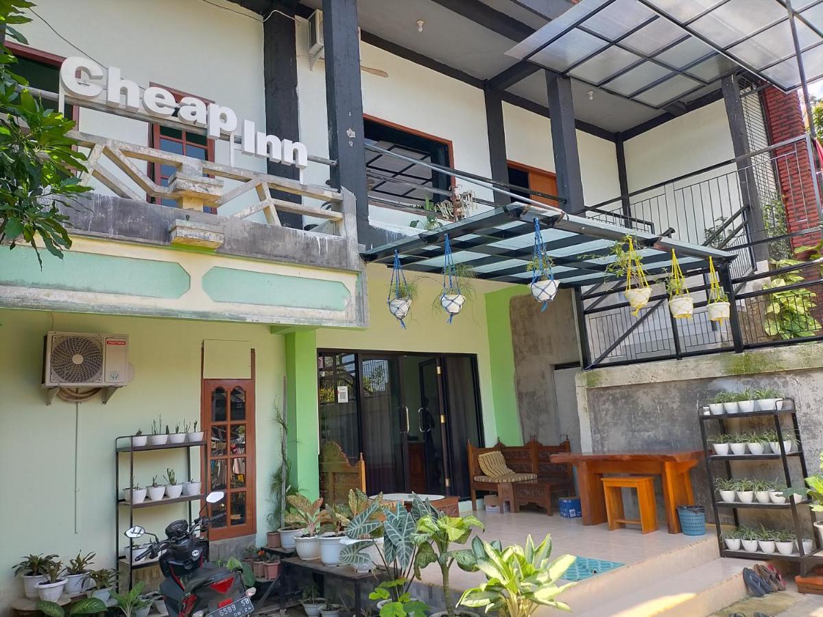 Cheap Inn Banyuwangi 外南梦 外观 照片