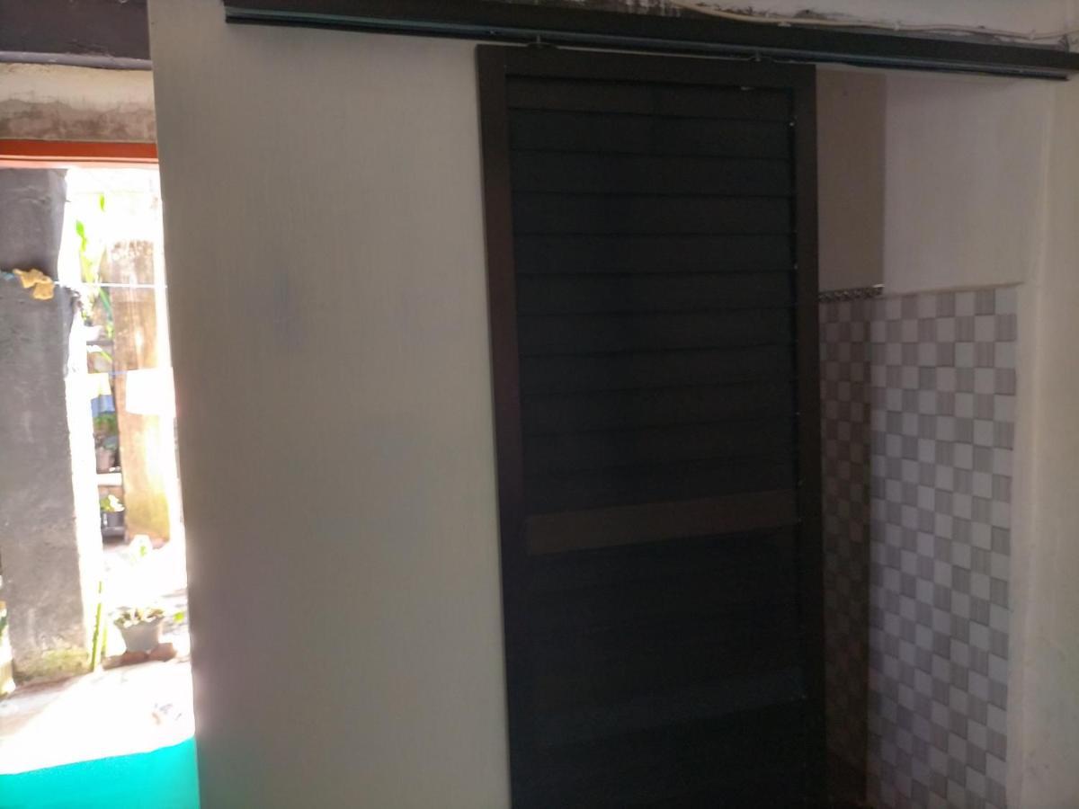 Cheap Inn Banyuwangi 外南梦 外观 照片