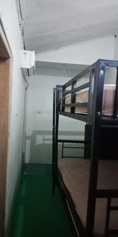 Cheap Inn Banyuwangi 外南梦 外观 照片