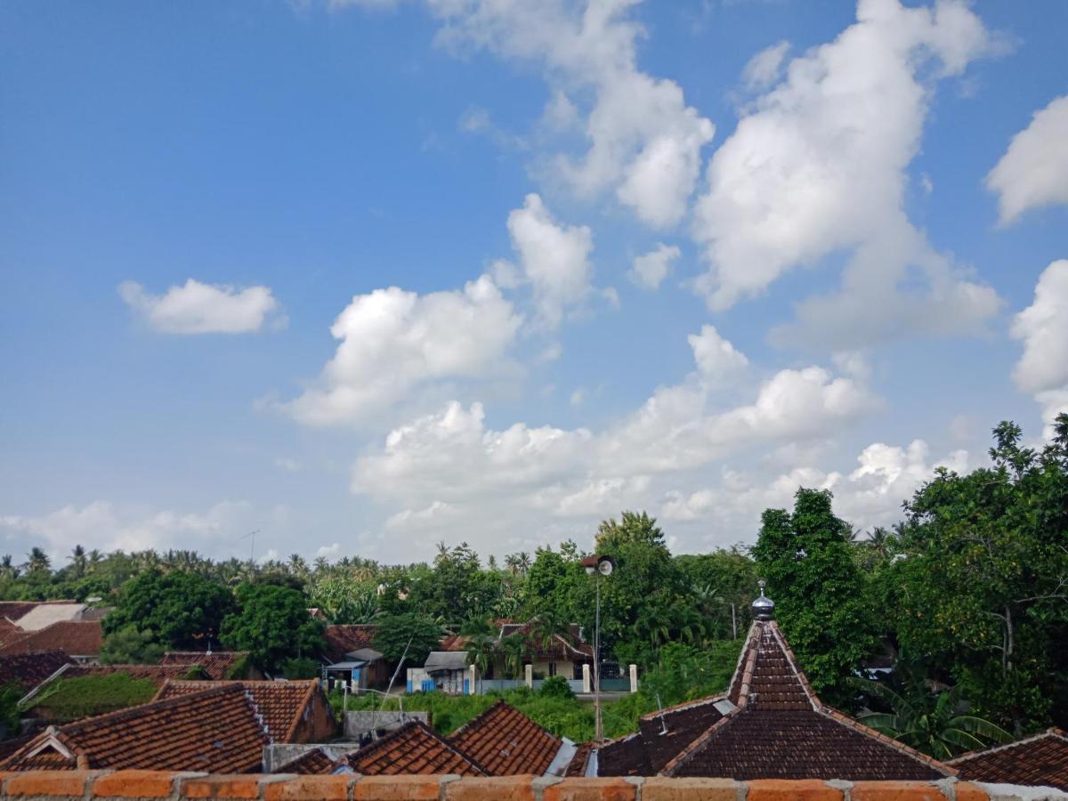 Cheap Inn Banyuwangi 外南梦 外观 照片