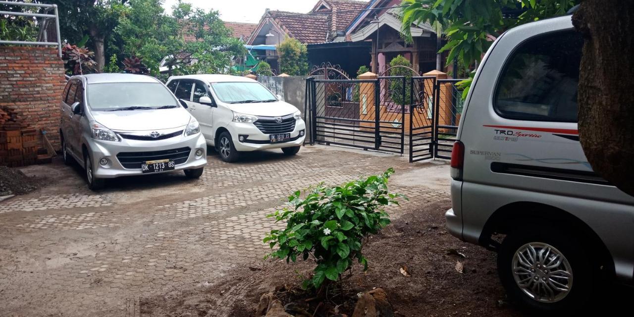 Cheap Inn Banyuwangi 外南梦 外观 照片